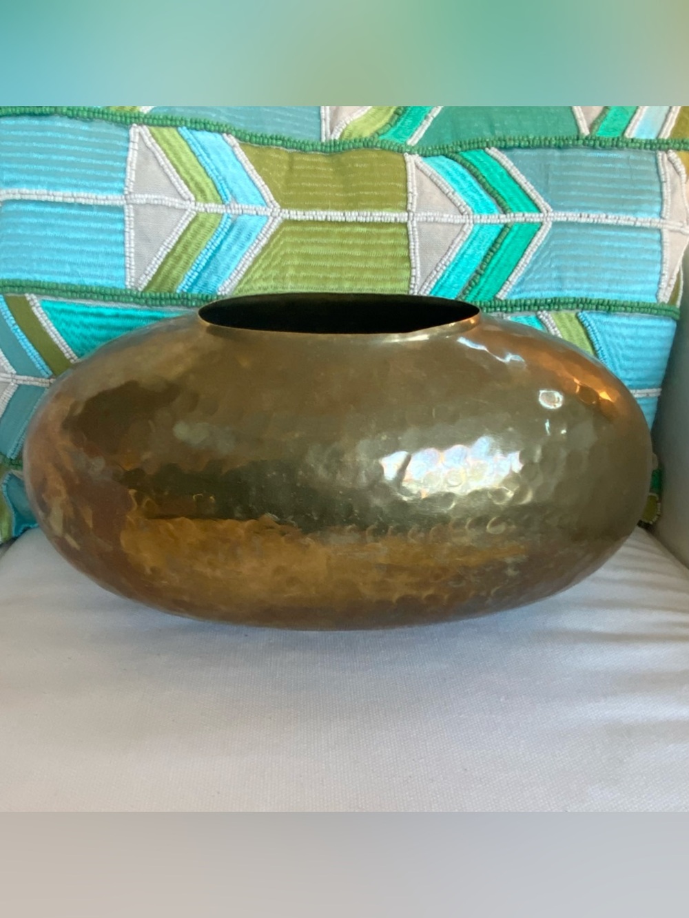 Vtg MCM Hammered Brass Large Horizontal Oval Planter Vase Hand Crafted India 11”